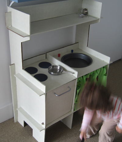 toy-kitchen-2.jpg